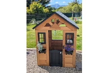 Casita para niños de cedro Sweetwater