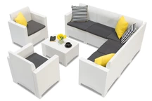 Conjunto con una Nebraska Corner 7 blanca Bica