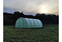 Túnel de film con armazón metálico 3x6m Garden Point verde con puertas